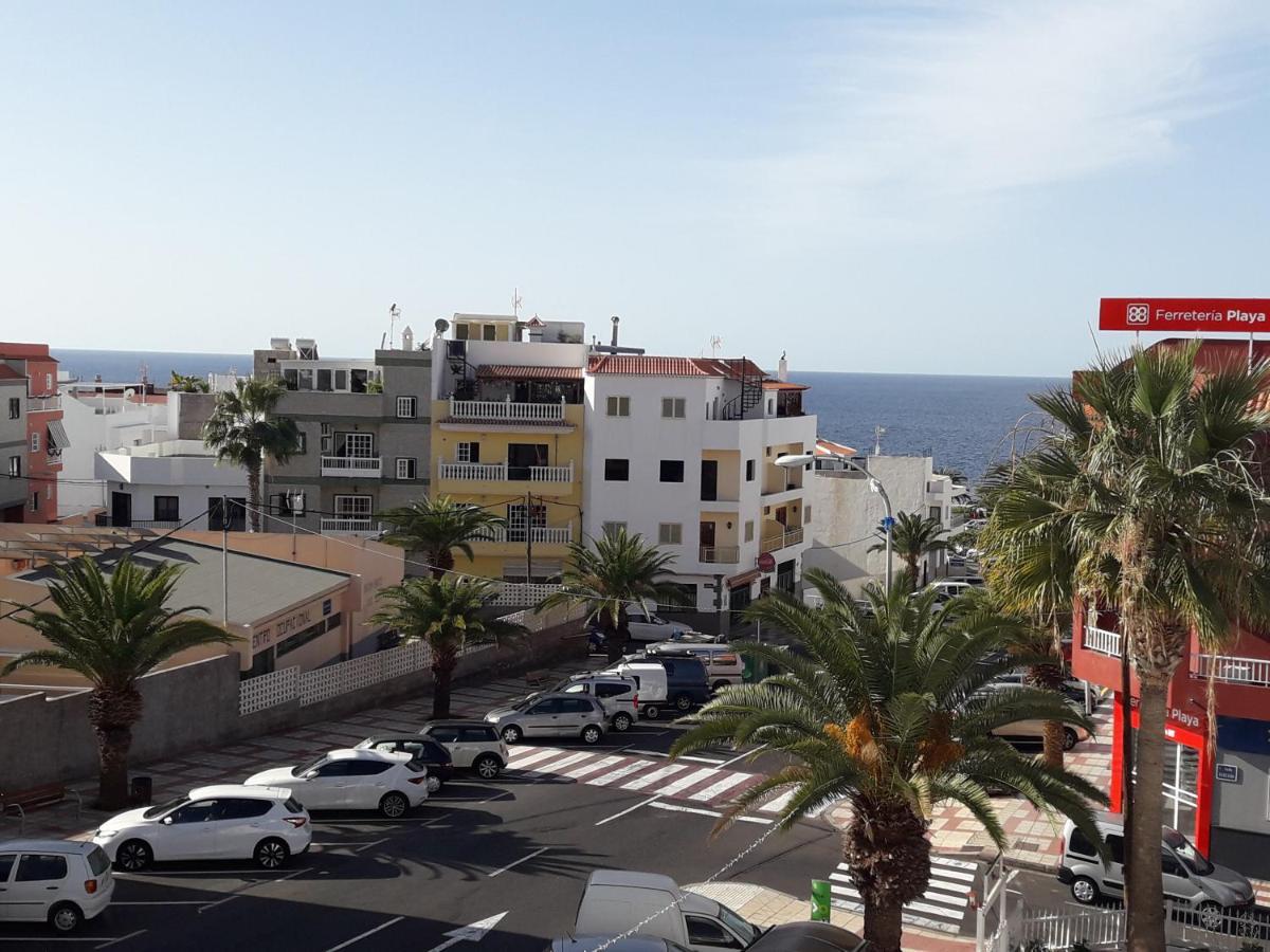Agua Marina Apartment Playa de San Juan  Ngoại thất bức ảnh