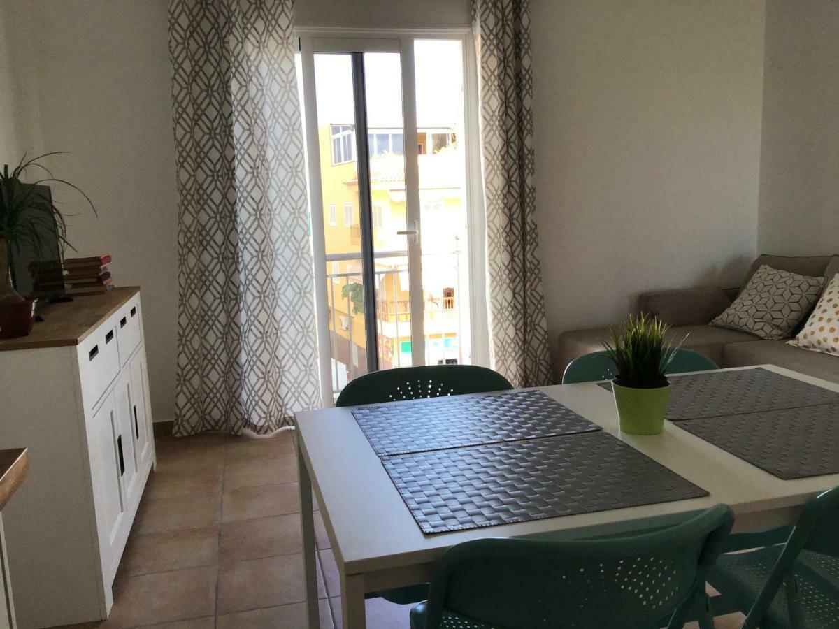 Agua Marina Apartment Playa de San Juan  Ngoại thất bức ảnh